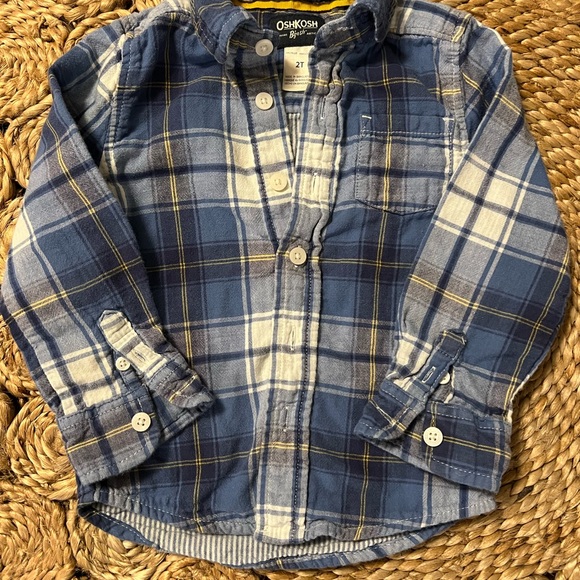 2T OshKosh Button Down Shirts - Picture 6 of 6